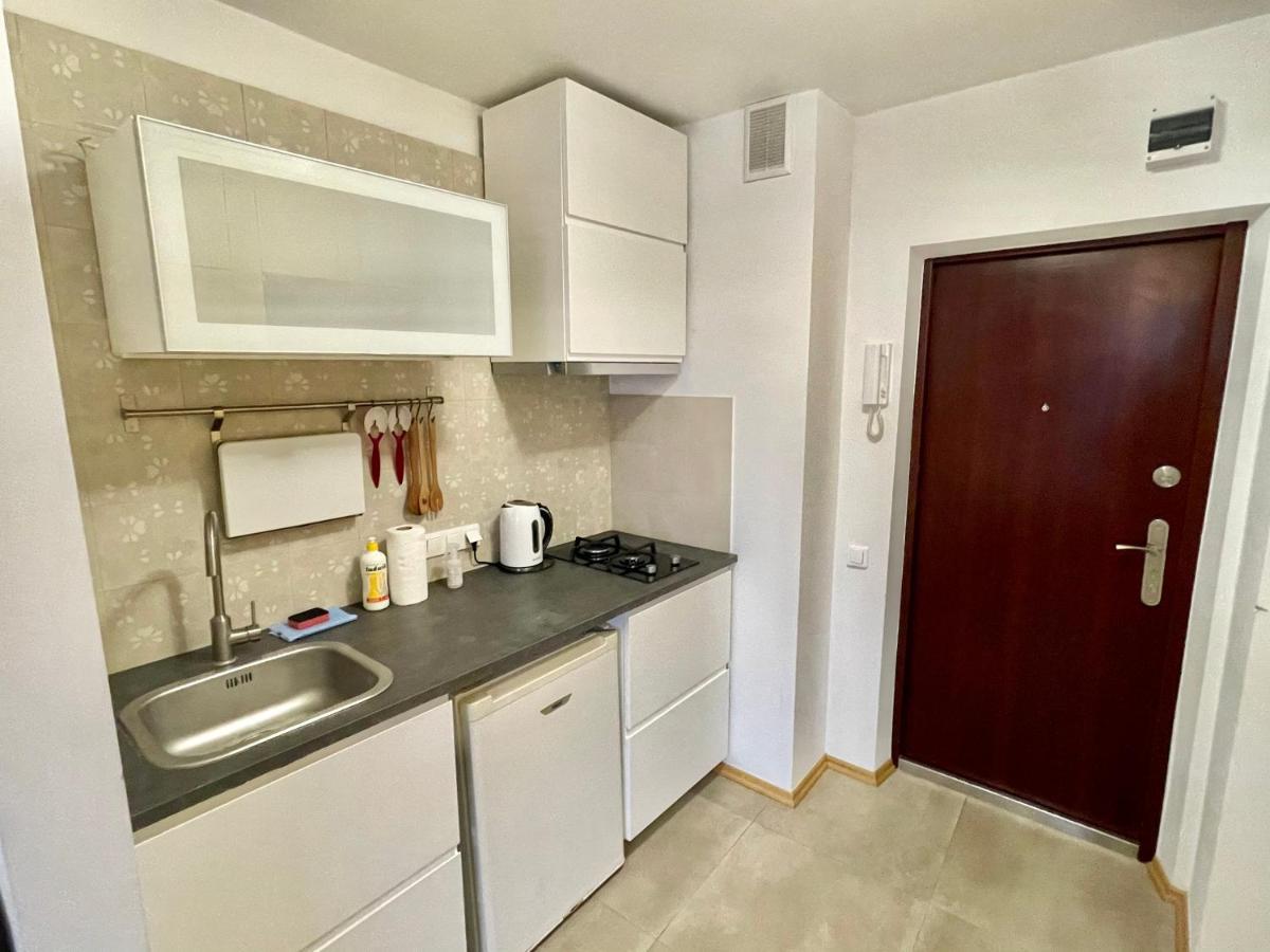 Super Apartament Green Rondo Onz Metro Nowe Wifi 300 Mb/S Aircondition Netflix Spotify Warsaw Exterior photo