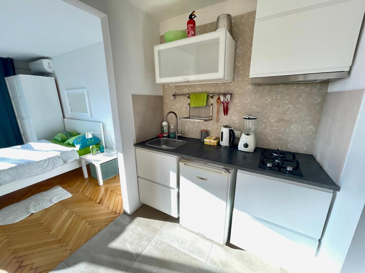 Super Apartament Green Rondo Onz Metro Nowe Wifi 300 Mb/S Aircondition Netflix Spotify Warsaw Exterior photo